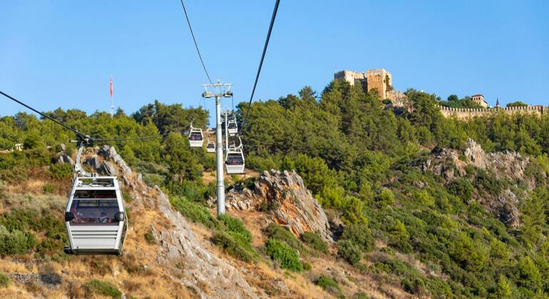 Sunset Alanya City Tour con Teleférico, Cena y Paseo en Barco