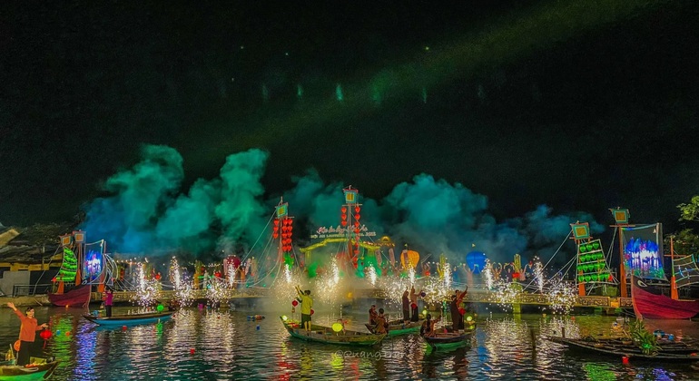 Hoi An: Hoai Fluss Bootsfahrt bei Nacht mit Release Laterne
