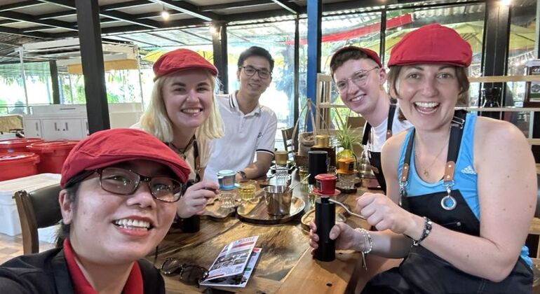 Kurse zur vietnamesischen Kaffeezubereitung in Hoi An