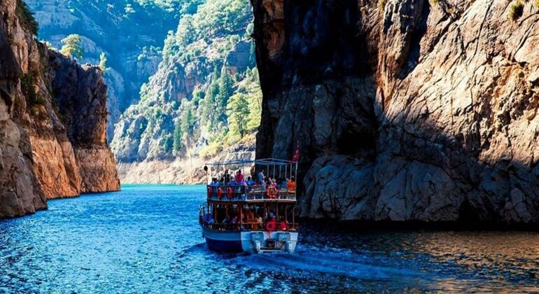 Excursion en bateau dans le canyon vert au départ d'Antalya avec déjeuner et boissons non alcoolisées