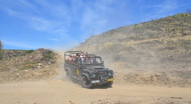 Jeep Safari Tour und Canyon Bootsfahrt von Side mit Mittagessen