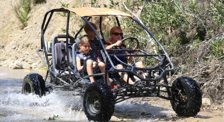 Rafting, Buggy Safari & Zipline Tour von Side und Manavgat