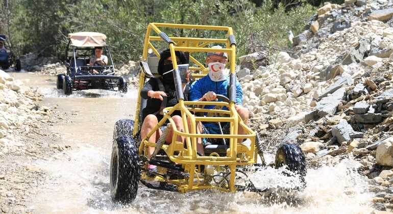 Rafting, Buggy Safari & Zipline Tour von Side und Manavgat