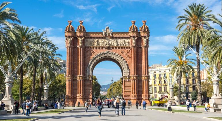 Romantic Highlights of Barcelona: Self-Guided Exploration Game