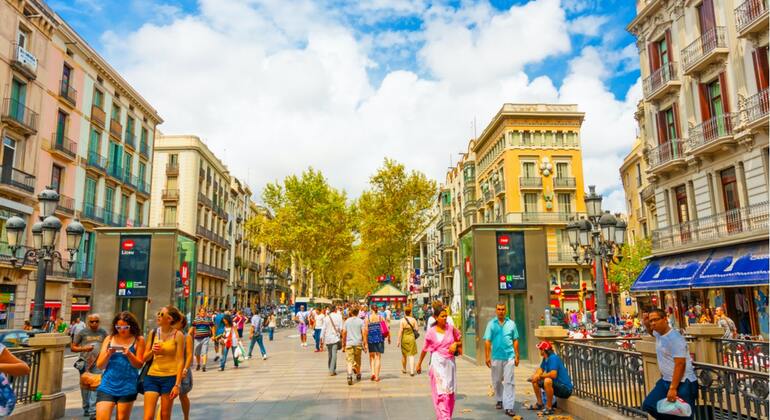 Romantic Highlights of Barcelona: Self-Guided Exploration Game