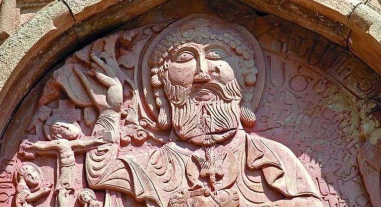 Private Day Trip from Yerevan to Khor Virap, Areni & Noravank