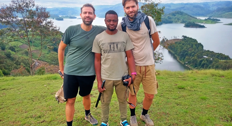 Viaje al lago Bunyonyi