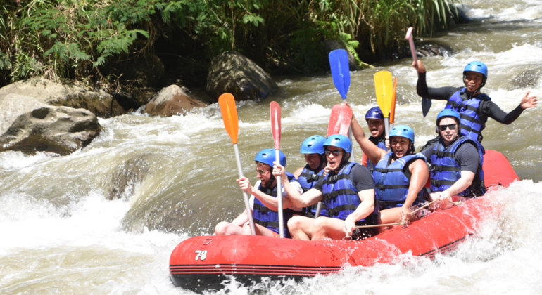 Ubud Ayung River Rafting Tour con pranzo