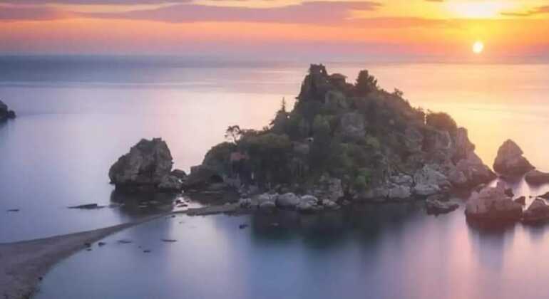 Taormina: Die sizilianischen Farben und Geschmäcker des Weißen Lotus