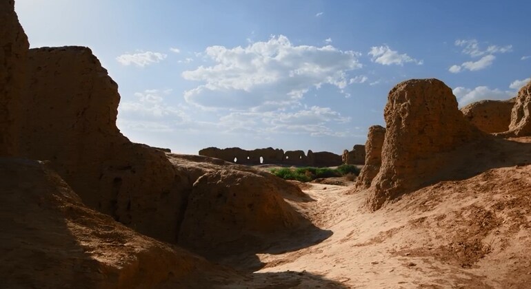 Circuit des forteresses d'Ayazkala, Toprakkala et Kizilkala depuis Khiva