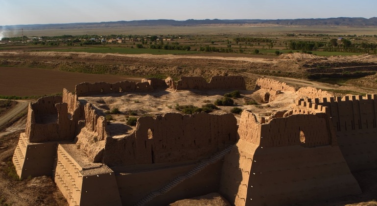 Circuit des forteresses d'Ayazkala, Toprakkala et Kizilkala depuis Khiva