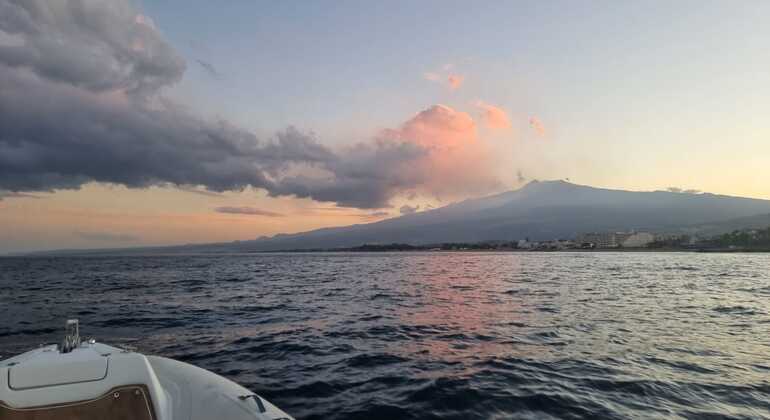 Taormina Sonnenuntergang auf einem Boot & Prosecco Verkostung Erfahrung
