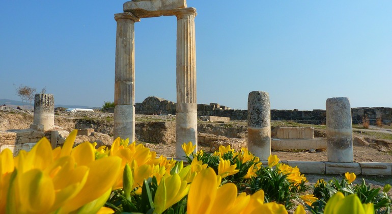 Ganztägige Pamukkale & Salda See Tour von Side