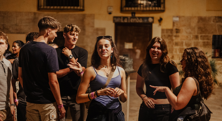 Pub Crawl Barcelona for Hostel Travelers
