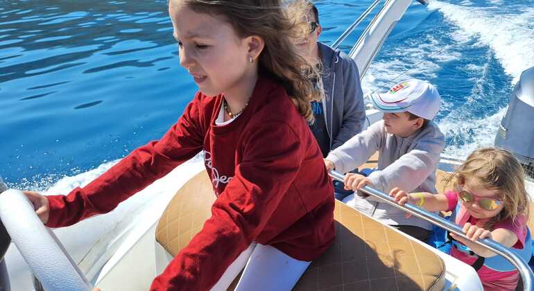 Vlora Stadt - Schnellboot in Karaburun und St. Mary Kloster in Zvernec