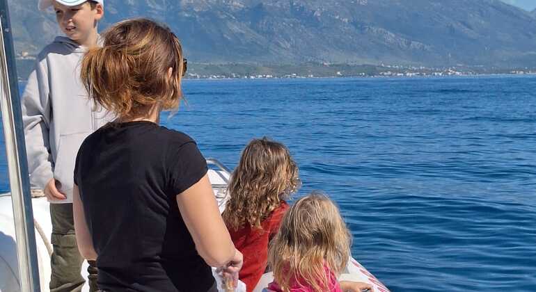 Vlora Stadt - Schnellboot in Karaburun und St. Mary Kloster in Zvernec