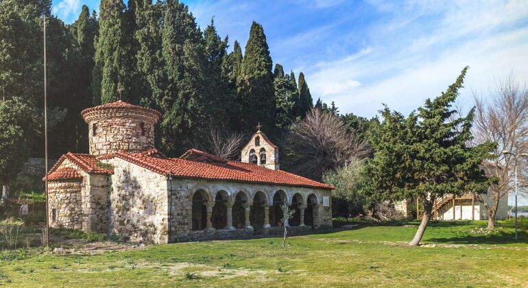 Vlora Stadt - Schnellboot in Karaburun und St. Mary Kloster in Zvernec