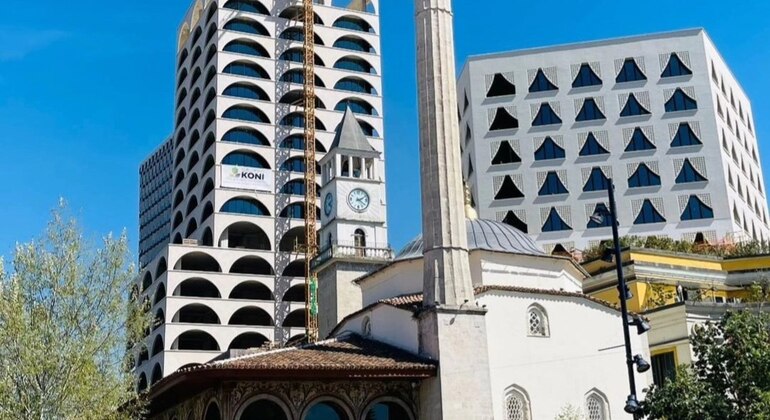 Recorrido cultural e histórico por Tirana y Kruja