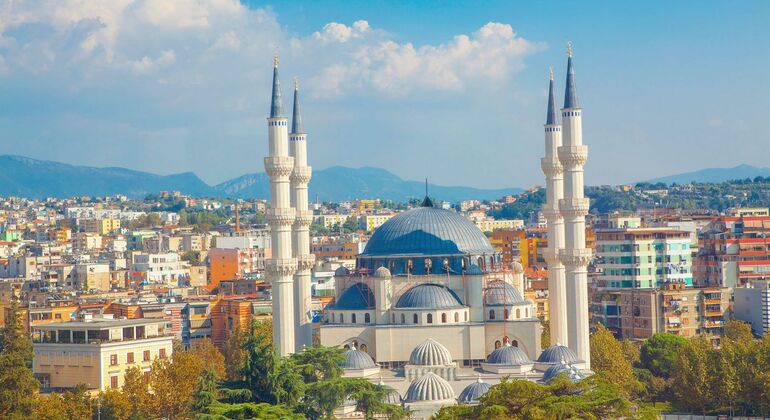 Recorrido cultural e histórico por Tirana y Kruja