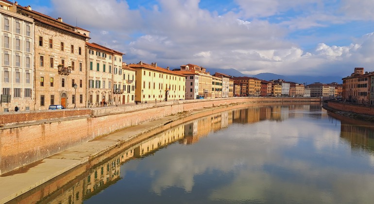 Recorrido a pie en grupo reducido por Pisa
