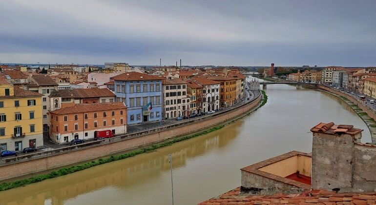 Recorrido a pie en grupo reducido por Pisa