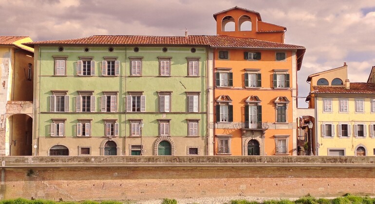 Visite la ciudad de Pisa con la entrada a la Catedral y la Torre Inclinada