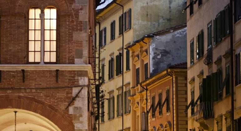 Visite la ciudad de Pisa con la entrada a la Catedral y la Torre Inclinada
