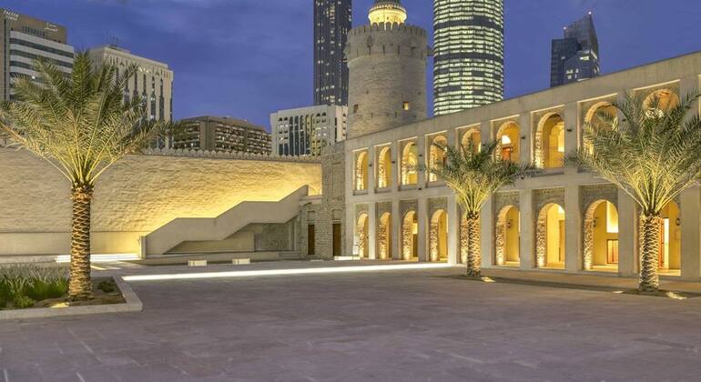 Abu Dhabi al descubierto - Visita privada de medio día