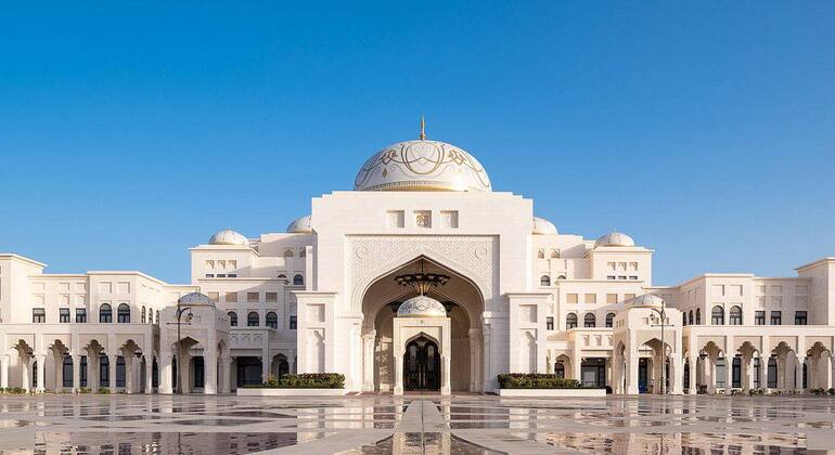Abu Dhabi al descubierto - Visita privada de medio día