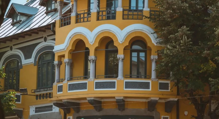 Guía turística por la ciudad de Korca