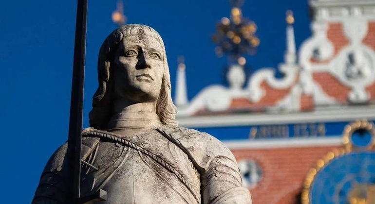 Discover Old Riga: A Walking Tour Through Time
