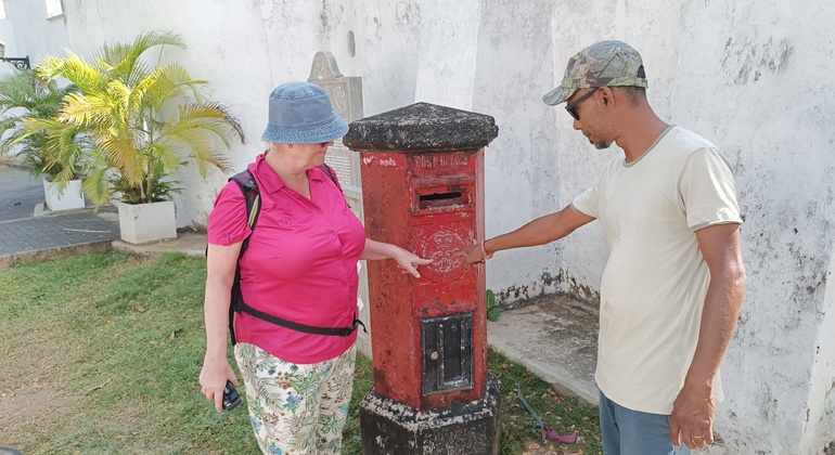Recorrido a pie por el Fuerte de Galle con un residente