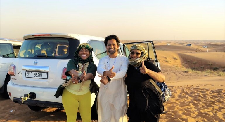 Safari por el desierto de Dubai, paseo por las dunas y cena barbacoa