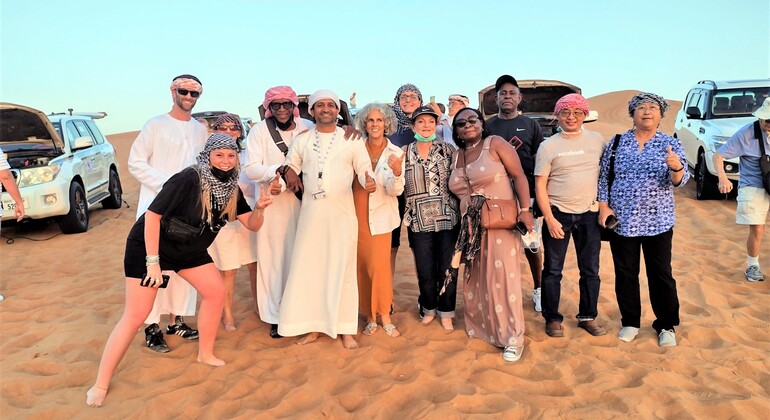 Safari por el desierto de Dubai, paseo por las dunas y cena barbacoa