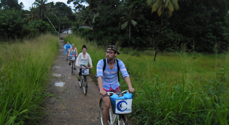 Tour a la Laguna y al Pueblo en Bicicleta