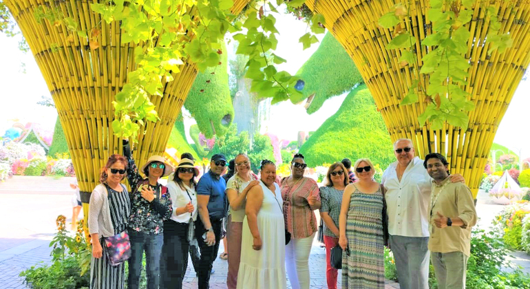 Miracle Garden y Global Village Dubai: Las principales atracciones de Dubai