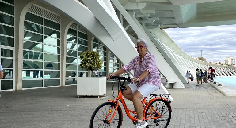 Circuit de 2,5 heures à vélo ou en e-bike avec guide pour découvrir les points forts de Valence