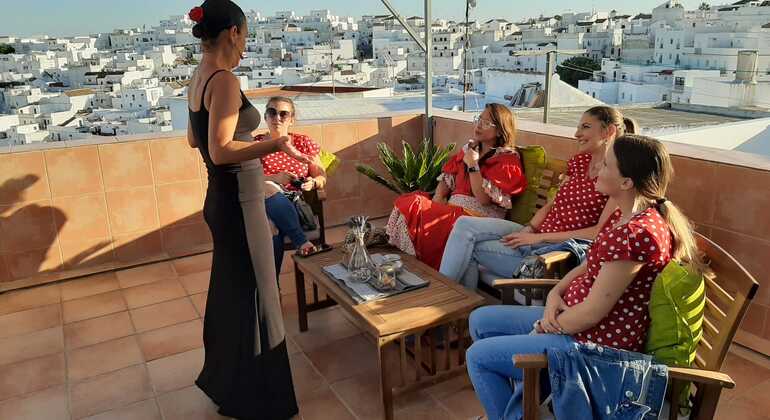 Free Performance: Flamenco Class in Terraza al Viento