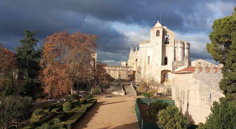 Explore el Patrimonio Templario del Castillo y Convento de Tomar
