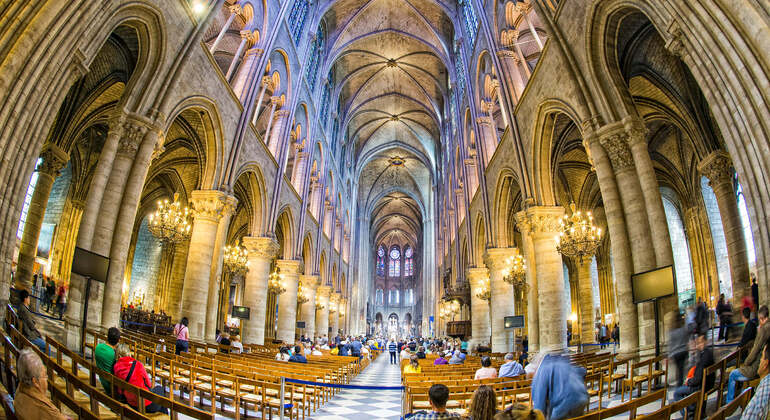 Audio Guide App: Paris Notre-Dame Cathedral