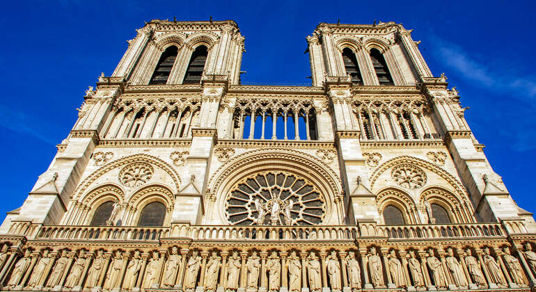 Audio Guide App: Paris Notre-Dame Cathedral