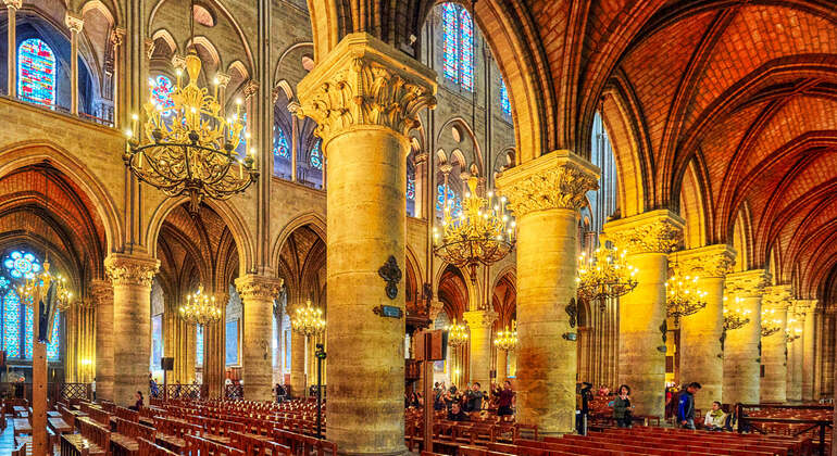 Audio Guide App: Paris Notre-Dame Cathedral