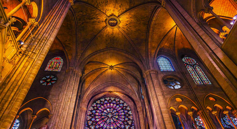 Audio Guide App: Paris Notre-Dame Cathedral