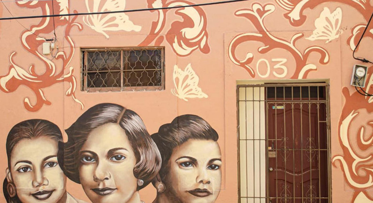 Visita política y social a Santo Domingo