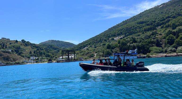 Abenteuer Blaue Edelsteinhöhle und Grama Bay