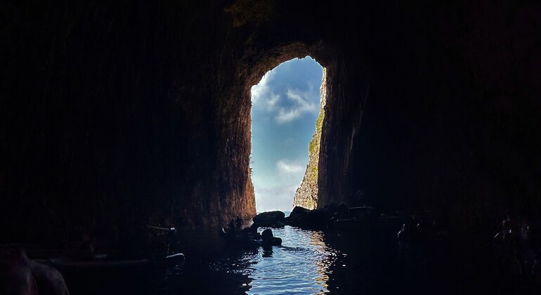 Erkunden Sie die Haxhi Ali Höhle und die Karburun Halbinsel mit dem Schnellboot