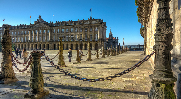 Complete Tour of Santiago with Entrance Fees Included