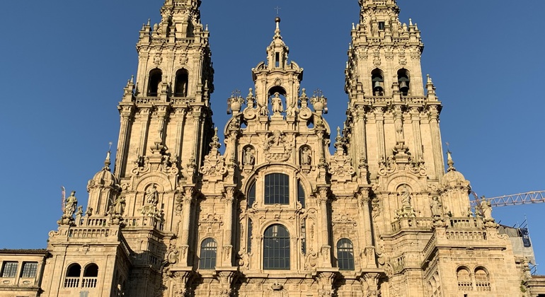Complete Tour of Santiago with Entrance Fees Included