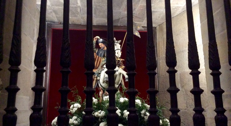 Complete Tour of Santiago with Entrance Fees Included