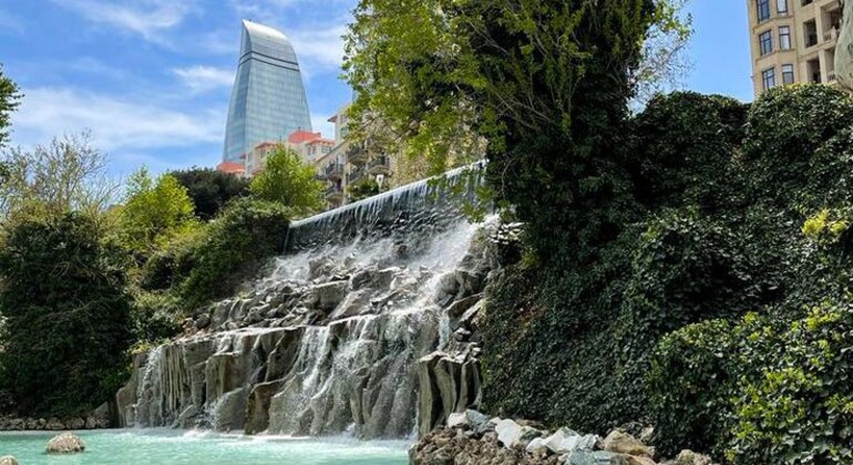 Besichtigung der alten und modernen Wunder von Baku